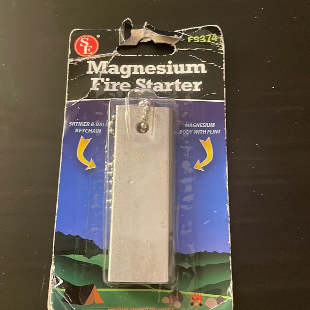 Magnesium fire starter